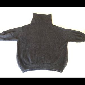 Oversized balloon sweater